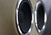 Tratamente acustice pentru portiere